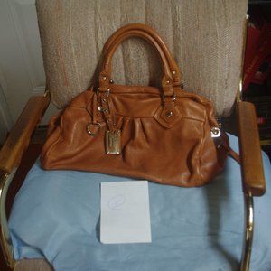 MARC JACOBS TAN PURSE WITH EXTRA SHOULDER STRAP